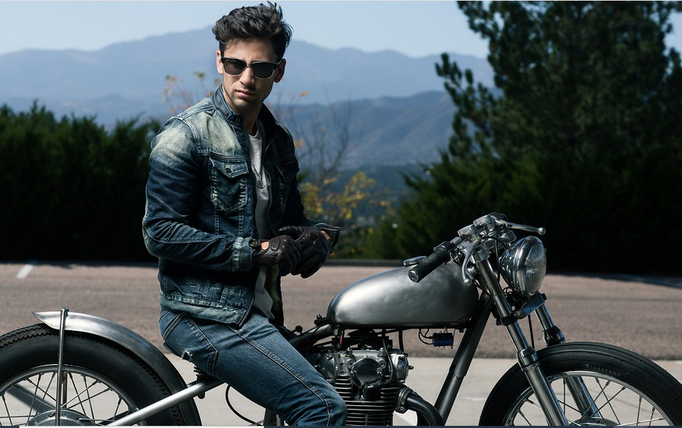 Reasons for Using Motorcycle for Touring post thumbnail image